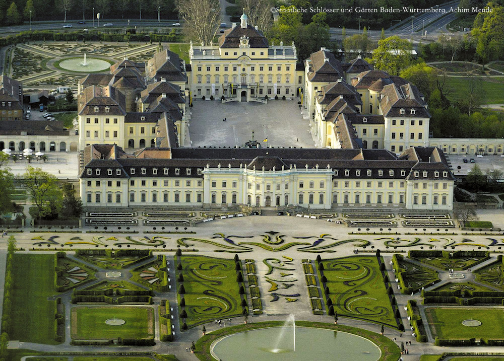 leMaestroお勧め城内撮影ができるルートヴィヒスブルク城空庭園